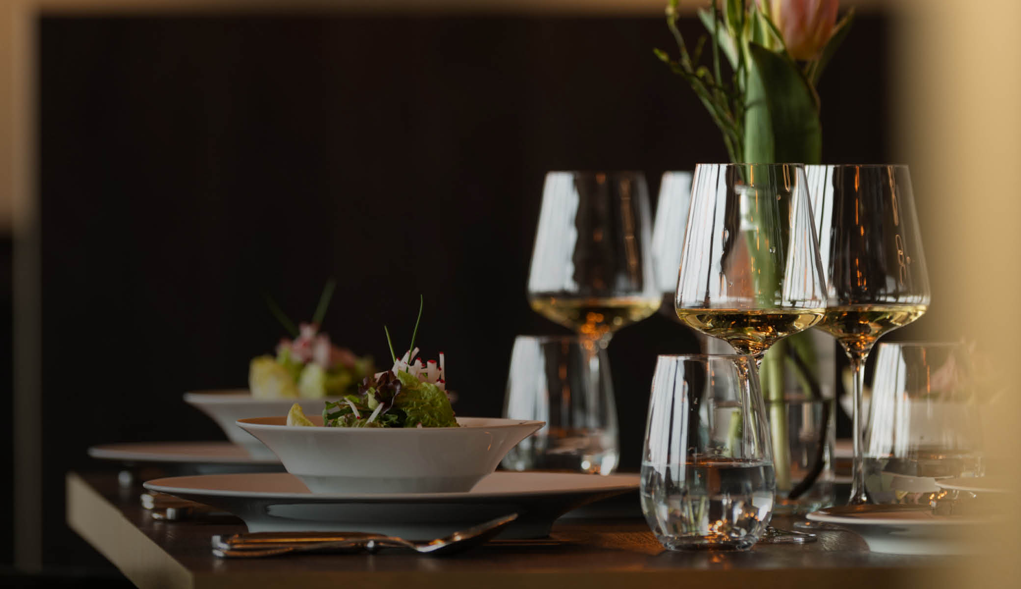 Tisch im Restaurant Weidblick | TARGET WORLD